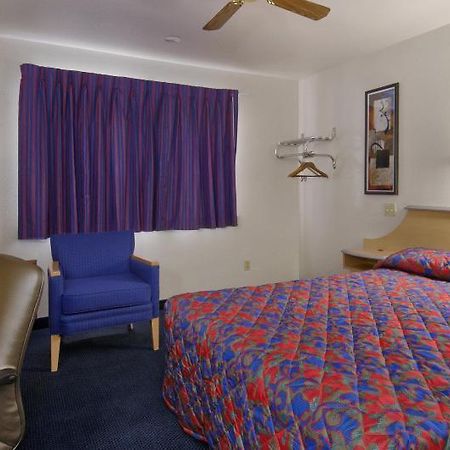Red Roof Inn Σάντα Φε Δωμάτιο φωτογραφία